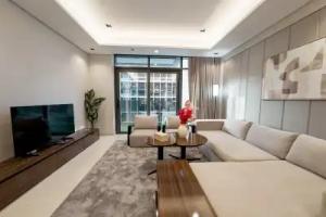 Vserve I 1 BR Luxury Escape in Business Bay Apartments, Dubai