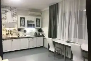 2kh Komnatnaya Seraya Flat, Novorossijsk