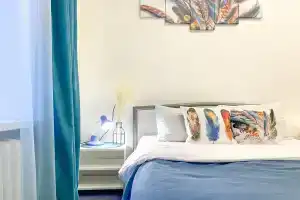 Schastye Zhit V Tsentre Sevastopolya Apartments, Sevastopol