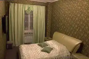 Avenue Hotel, Surgut