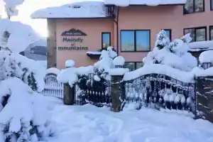 Melodiya Gor Hotel, Estosadok