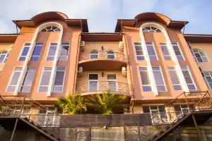 Papaya Park Guest House, Adler