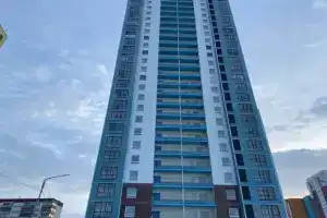 Komfort i Vid 20 Etazha: ryadom s Yarmarkoy Apartments, Perm