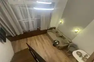 dvukhurovnevye 36m² ryadom s tsentrom Apartment, St. Petersburg