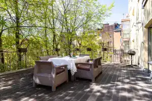 Apartamenty s Terrasoy v 5 Minutakh ot Petropavlovskoy Kreposti Apartments, St. Petersburg