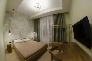 Semeyny 11 Flat, Velikiy Novgorod