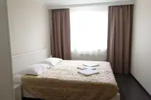 (Dom u Parka) Orehovo Two-Room Apartments with Living Room and Bedroom, Moscow