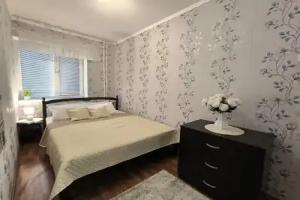 U Parka Flat, Nizhniy Tagil