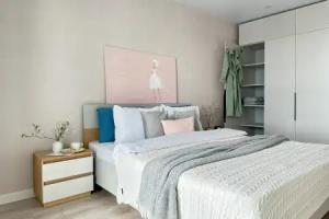 Na ul. Shchorsa ryadom s TRC Vremya Prostora Apartments, Kirov