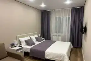 Lyuks S Novym Remontom  V Novom Dome Tsentr Goroda Apartments, Magnitogorsk