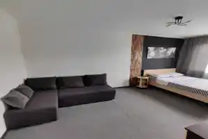 Na Prospekte Stroiteley 13/3 Flat, Zarinsk