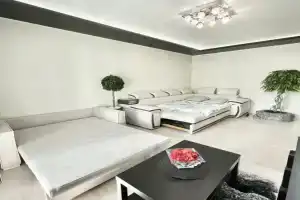 Dvukhkomnatnaya v Tsentre Minska na Sutki/nedeli/mesyatsy 2 Lodzhii Flat