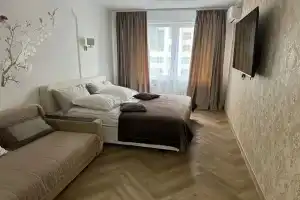 Beige na prospekte Kuprina 34k1 Apartments, Moscow