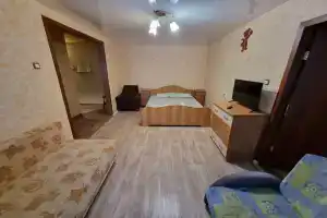 Na prospekte Gagarina 8 liniya Apartments, Zlatoust