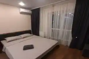 Krasivaya Studiya Dlya Romanticheskikh Vstrech Flat, Tyumen