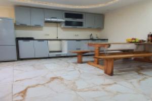 Amra Guest House, Gumista