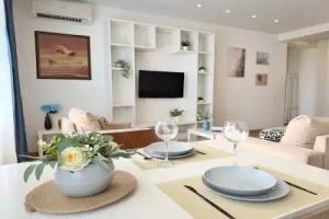 Uyutnaya 2-K Kvartira Ryadom S Filarmoniey S Krasivym Vidom Na Gorod Flat, Kirov