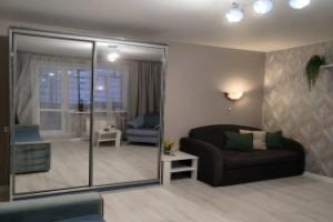Flat Kvartira na Druzhinina, 62, Nizhniy Tagil