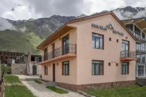 Cliff House Hotel, Kazbegi