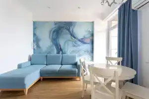 Apartment on the Heights, Adler