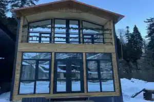 Chalet Forest glamp, Dombay