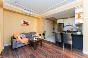 On Koghbatsi Str. 16-114 Apartments, Yerevan