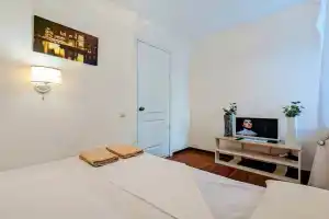 2-K. Voschle Metro Dinamo I Petrovskiy Park Apartments, Moscow