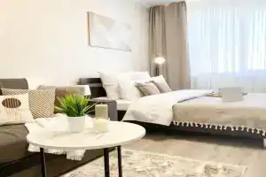 Uyot s vidom na Chashu i naberezhnuyu Apartments, Kazan