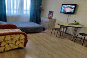 Uyutnaya Studiya Ryadom S Tsentrom Kardiologii I Zhd Vokzalom Flat, Kirov
