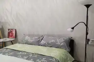 Uyutnaya po Olomoutskoi Flat, Volzhsky