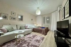 Odnokomnatnaya Ryadom S TC Moskovskiy Prospekt Flat, Voronezh