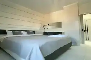 Dvukhkomnatnye v Tsentre s Vidom na More Apartments, Tuapse