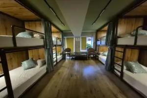 Navi Osh Hostel, Osh