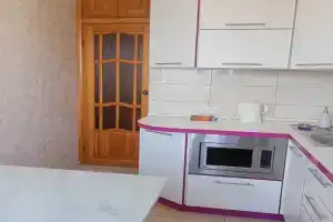 Prostornaya dvukhkomnatnaya v samom tsentre Tuly Flat, Tula