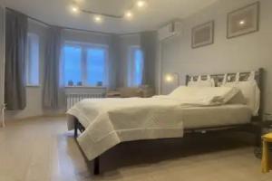 Urovnya 4 zvezdy Flat, Zheleznodorozhnyy