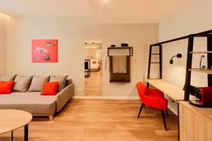 Up Hotel Budapest, Budapest