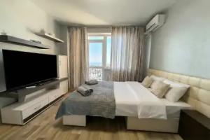 U Tsentra S Panoramnym Vidom Na More I Khersones Tavricheskiy Flat, Sevastopol