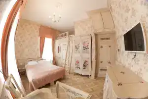 Dom Truvellera Guest House, Petergof