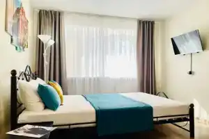 Kotovskogo 18 Flat, Tyumen