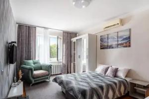 PosutkaRu Krasnoznam 59 TC Vershina Plaza i Central'nyj stadion Flat, Pyatigorsk