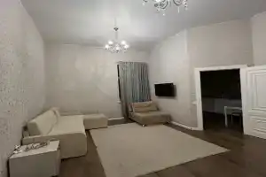 S Evroremontom i Vysokimi Potolkami v Istoricheskoi CHasti Goroda Flat, Kolomna