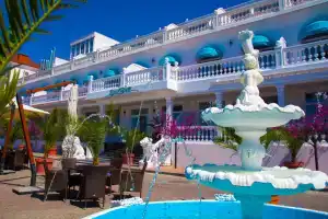 Hrustalnyij Resort & Spa, Sevastopol