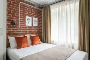 Manchester Apartments, Aleksandrov