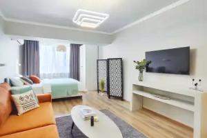 Sovremennaya Kvartira Zolotoy Kvadrat Flat, Almaty