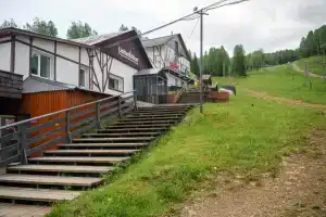 Alen Hostel, Gubakha