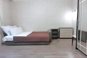 Andreya Belogo 1 Apartments, Zheleznodorozhnyy