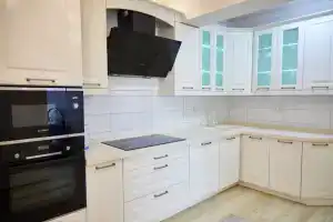 Raduzhny Bereg 219 Flat, Almaty