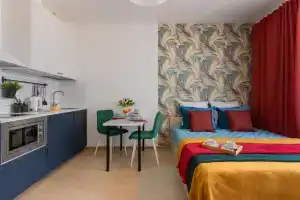 Kvartirika Afrique ryadom s Kostyushko 9 Flat