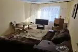 Tryokhkomnatnaya Kvartira Olimpiyskaya 36 Flat, Kirovsk