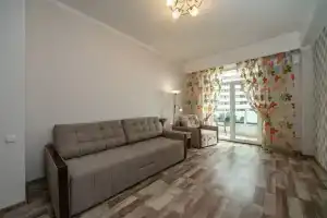 Na Yaltinskoy 12a, Zhk Shato Luvr Apartment, Hurzuf